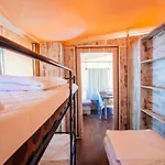 Zaton Holiday Resort Glamping Village * Nin