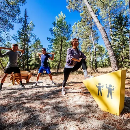 Zaton Holiday Resort Glamping Village 럭셔리텐트 *