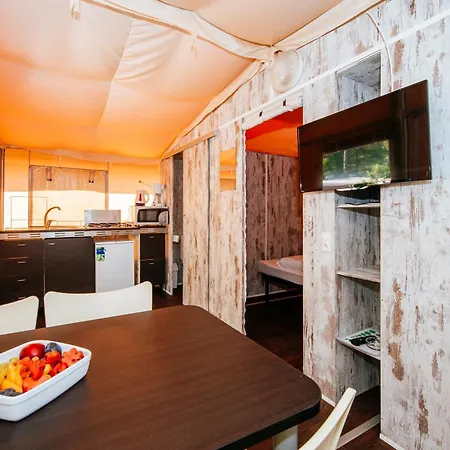 Luksustelt Zaton Holiday Resort Glamping Village Nin