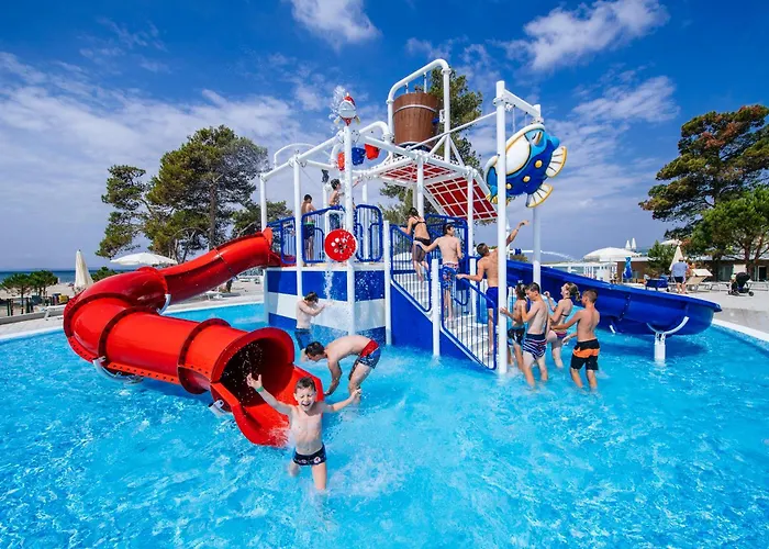 Zaton Holiday Resort Glamping Village